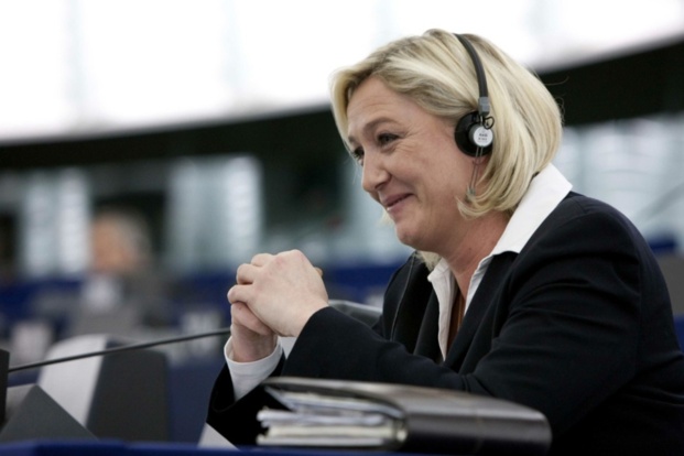 Parlement européen 3, Le Pen 0