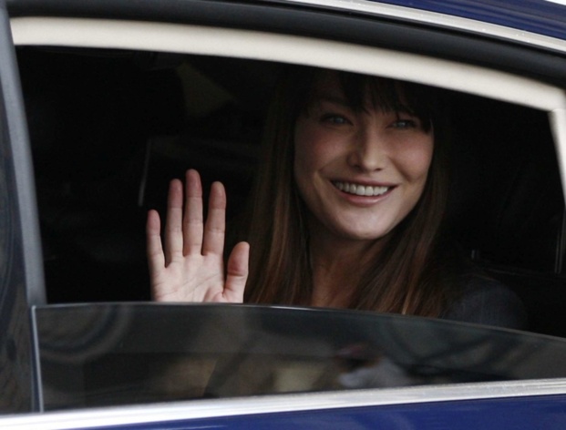 Paris-New York : Pour Carla Bruni-Sarkozy, la vie est simple comme un coupe-file