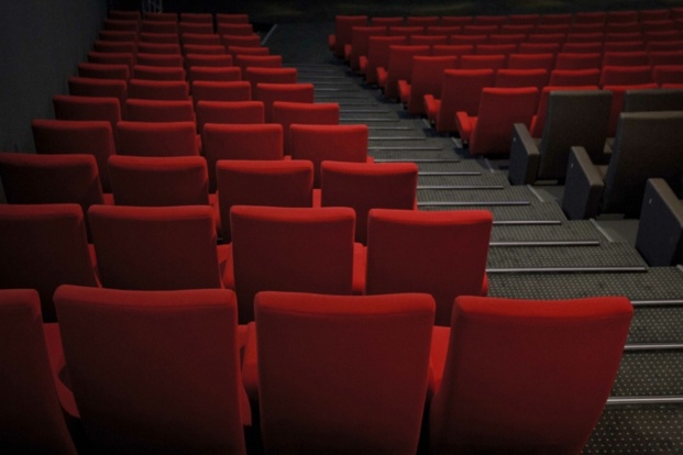 Cinéma « premium » : Pathé abandonne la lutte des places