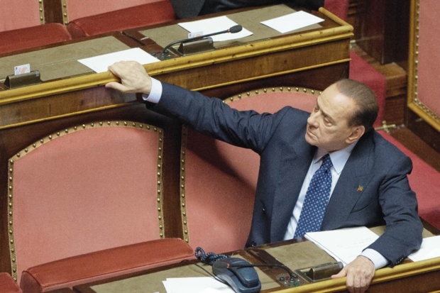 La crise gouvernementale fait exploser la droite berlusconienne