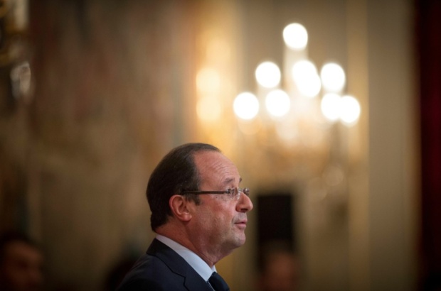 Hollande: fusible ou courageux ?